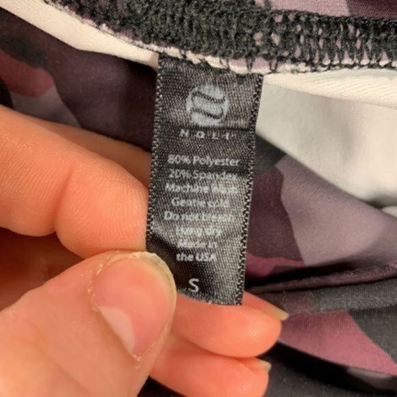 Noli Purple camouflage print Leggings Size Small - Picture 10 of 11